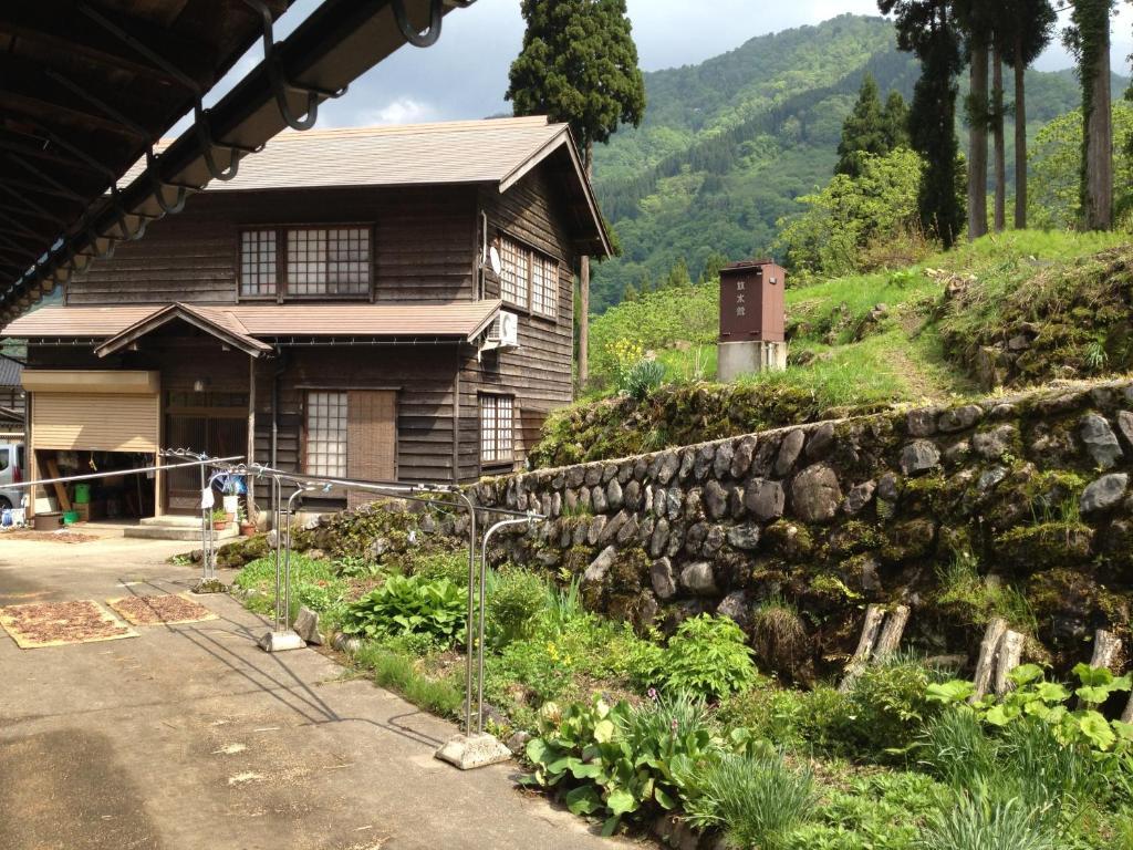 Choyomon Hotel Nanto Exterior photo